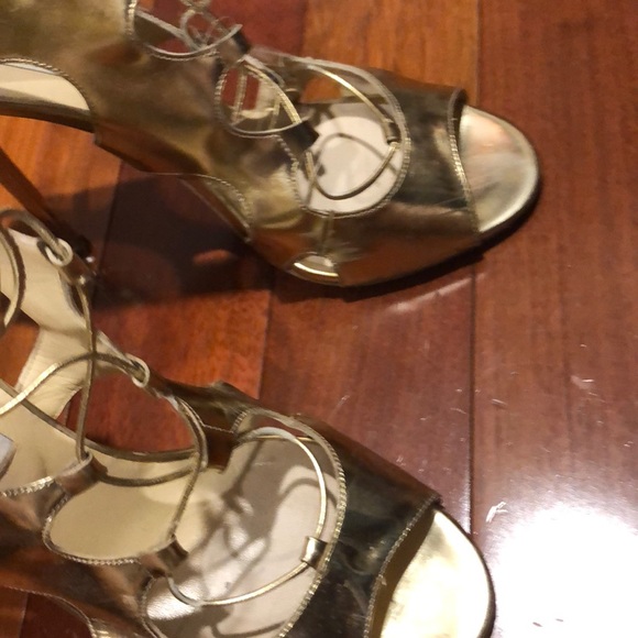 Jimmy choo gold heels - Picture 7 of 8